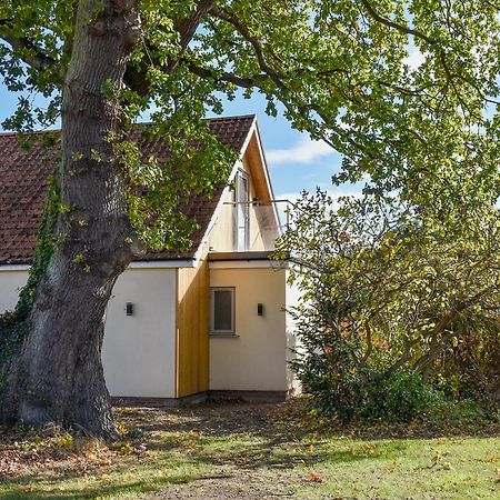 Secretseaview Villa West Mersea Dış mekan fotoğraf